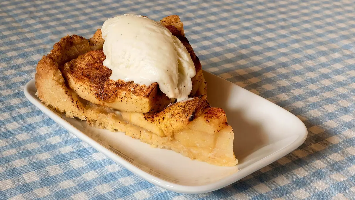 Creek Café – cake shop in Fishbourne, Ryde